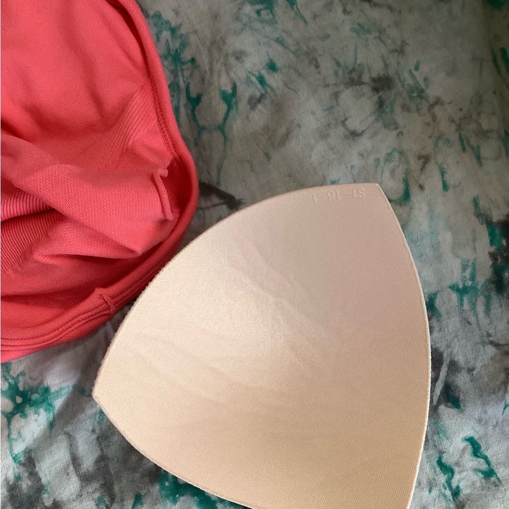 Coral Sports Bra S - Picture 10 of 10